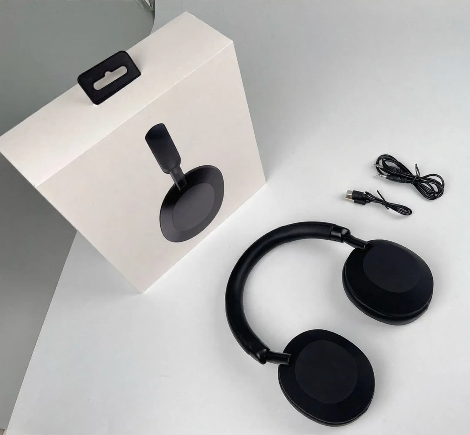 Tai nghe Bluetooth chụp tai không dây chống ồn chủ động Stereo